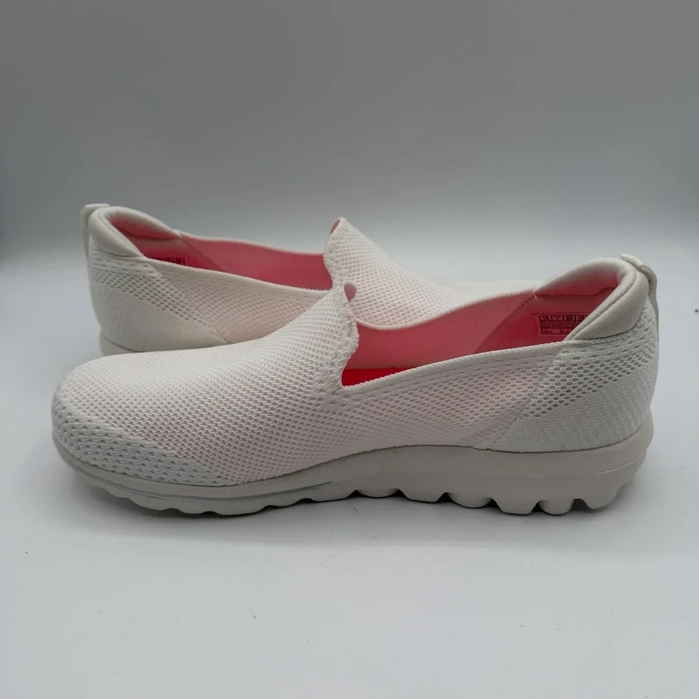 Skechers Go Walk Massage Fit Seascape Shoes‎ Womens Sz 10 White Slip On Loafers